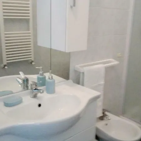 Aurora Apartment *